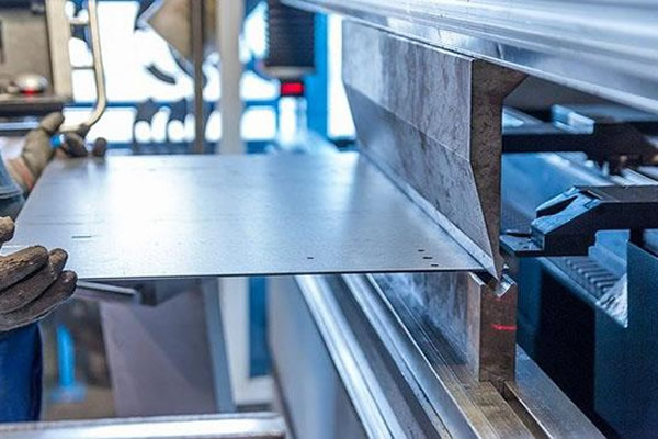 鈑金加（jiā）工削減偏差有哪些技巧